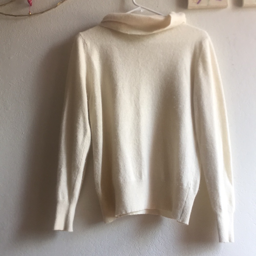 Vintage turtle neck
